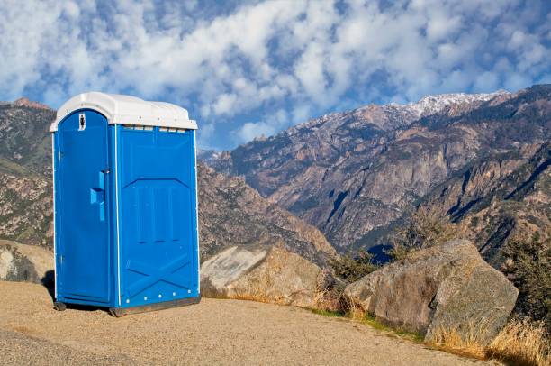 Portable Toilet Options We Offer in Altoona, IA